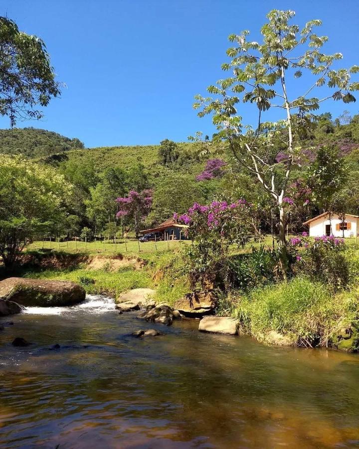 Pousada Camping E Restaurante Vila Dos Arcanjos Бокайна де Минас Екстериор снимка