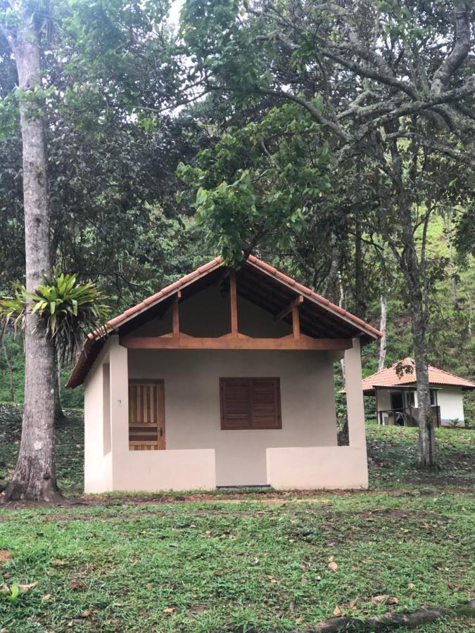 Pousada Camping E Restaurante Vila Dos Arcanjos Бокайна де Минас Екстериор снимка