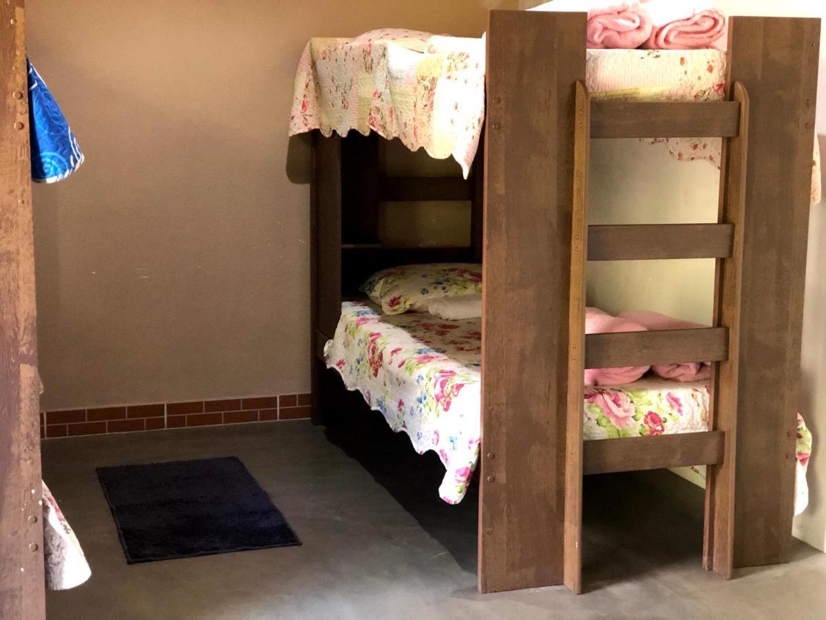 Pousada Camping E Restaurante Vila Dos Arcanjos Бокайна де Минас Екстериор снимка