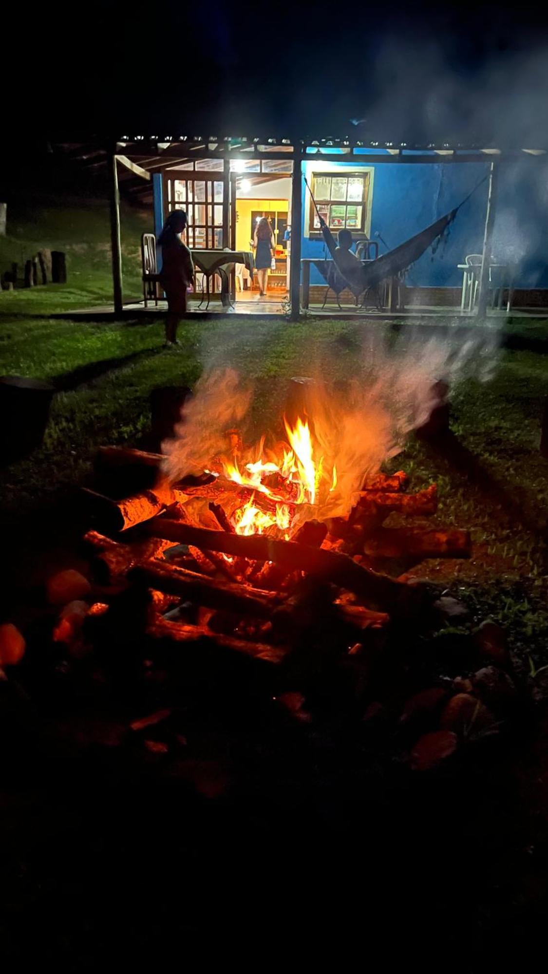 Pousada Camping E Restaurante Vila Dos Arcanjos Бокайна де Минас Екстериор снимка